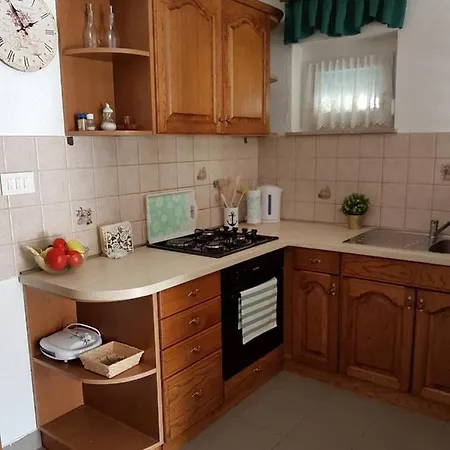 Apartment Petrcane Apartment