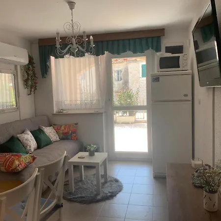 Apartment Apartment Petrcane Petrcane