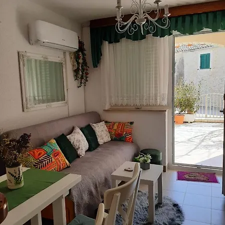 Apartment Petrcane Petrcane
